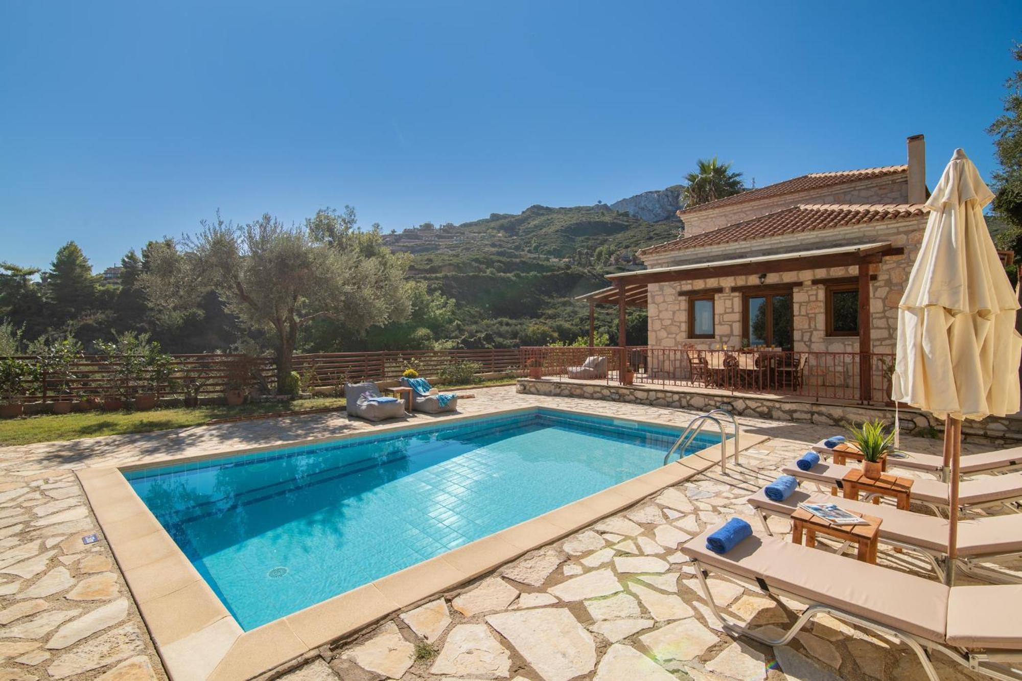 Elegance - Andon & Yiota Villa Argassi